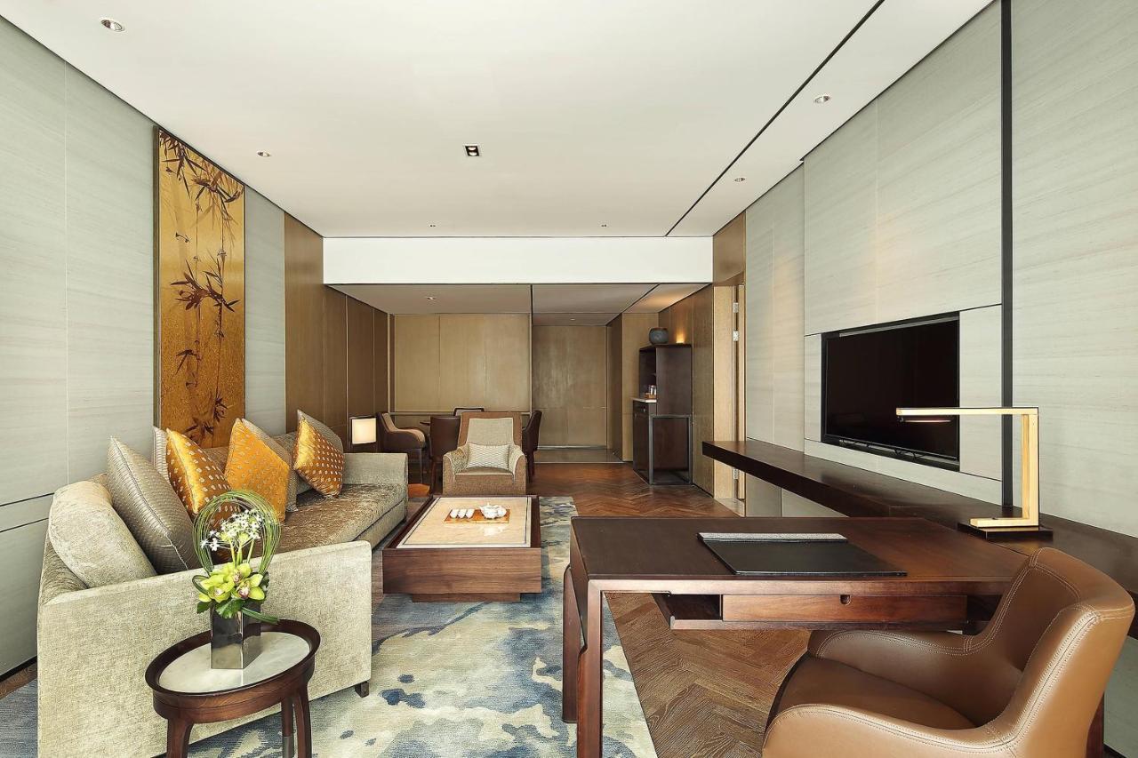 Sheraton Grand Hangzhou Binjiang Hotel Exterior foto
