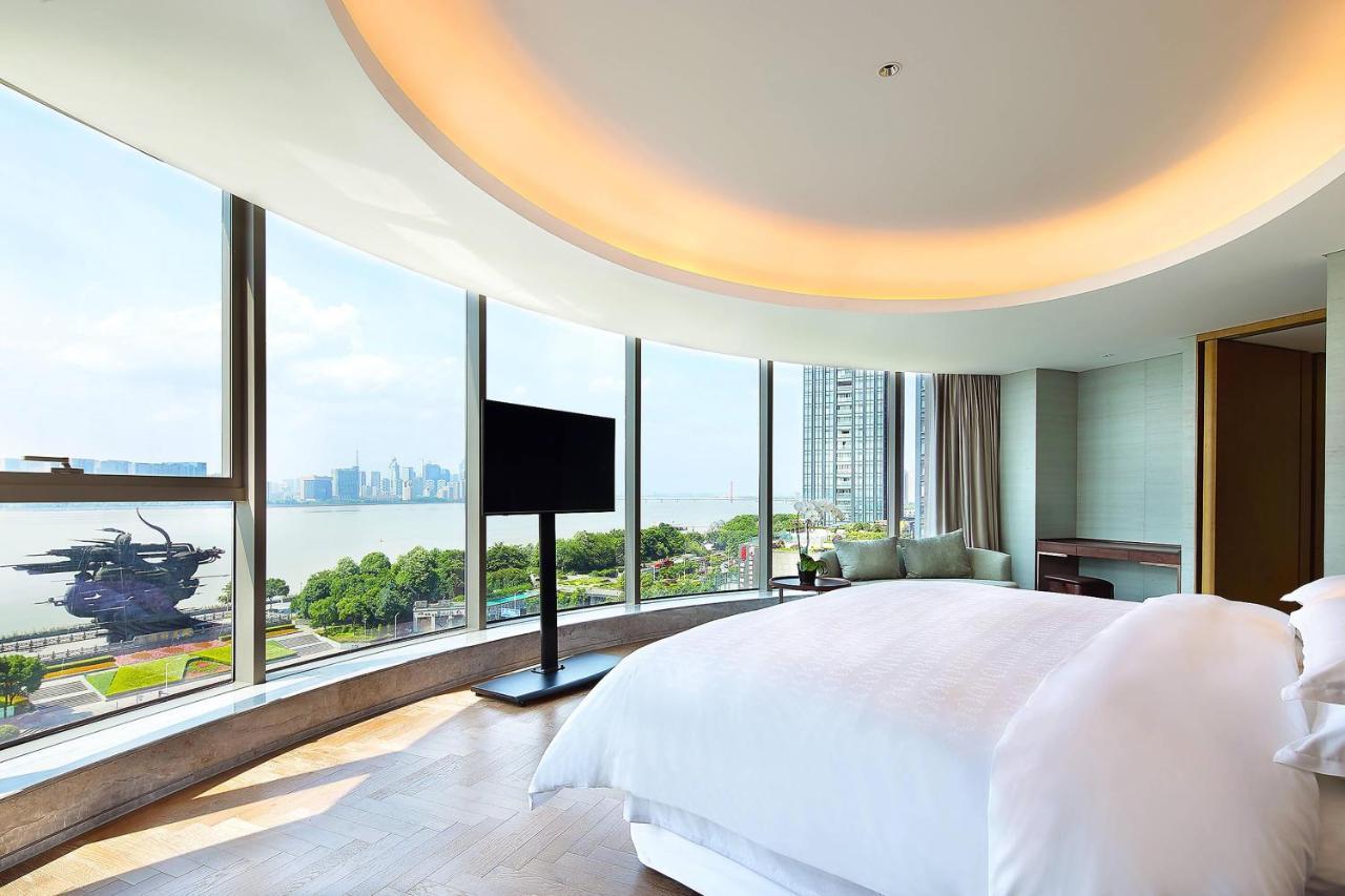 Sheraton Grand Hangzhou Binjiang Hotel Exterior foto